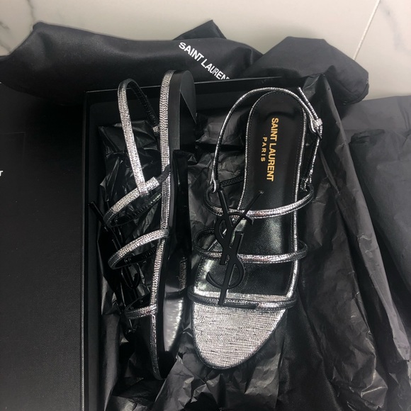 ❗️❗️❗️❗️ SOLD Saint Laurent Sandals - Picture 2 of 9